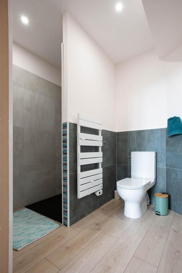 Au Bouchon Hotel Saint-Aigulin Eksteriør billede