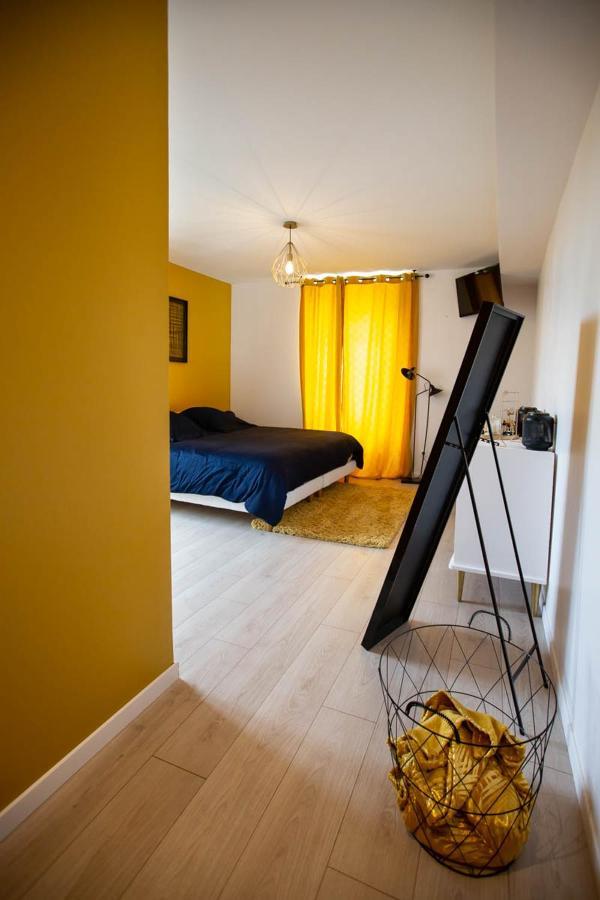 Au Bouchon Hotel Saint-Aigulin Eksteriør billede